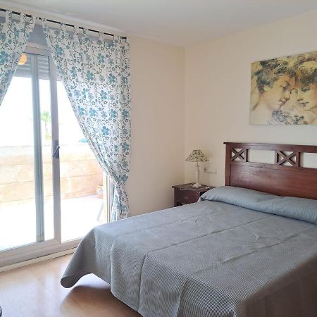 Atico Puerto Y Playa Garrucha Apartment Luaran gambar